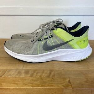 Nike Quest 4 running shoes athletic sneakers men’s size 13